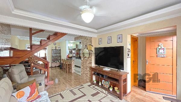 Casa Condominio em Porto Alegre, no bairro Hípica, com 3 dormitório(s), e 3 banheiros, à venda.