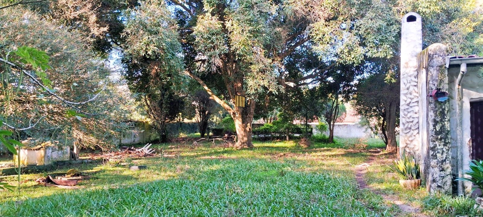 Terreno no bairro Chapéu do Sol