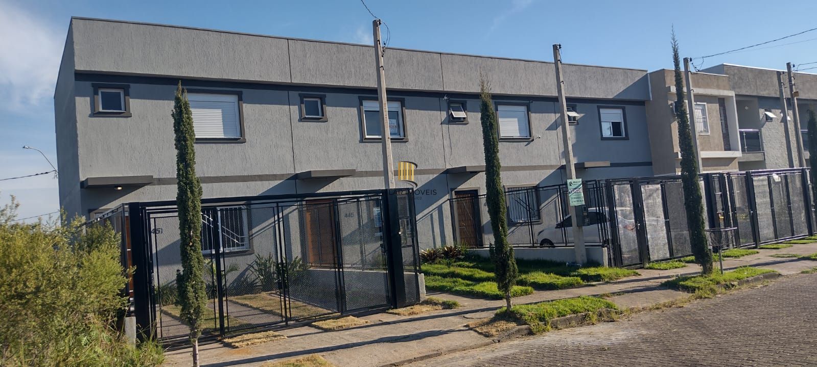 Casa para Venda - 87m², 3 dormitórios, sendo 1 suites, 1 vaga - Hípica