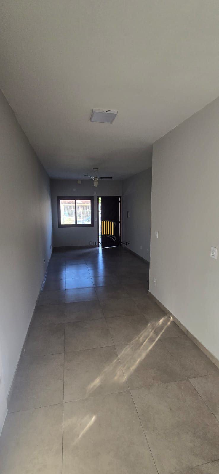 No bairro Hípica residência térrea com 2 dormitórios