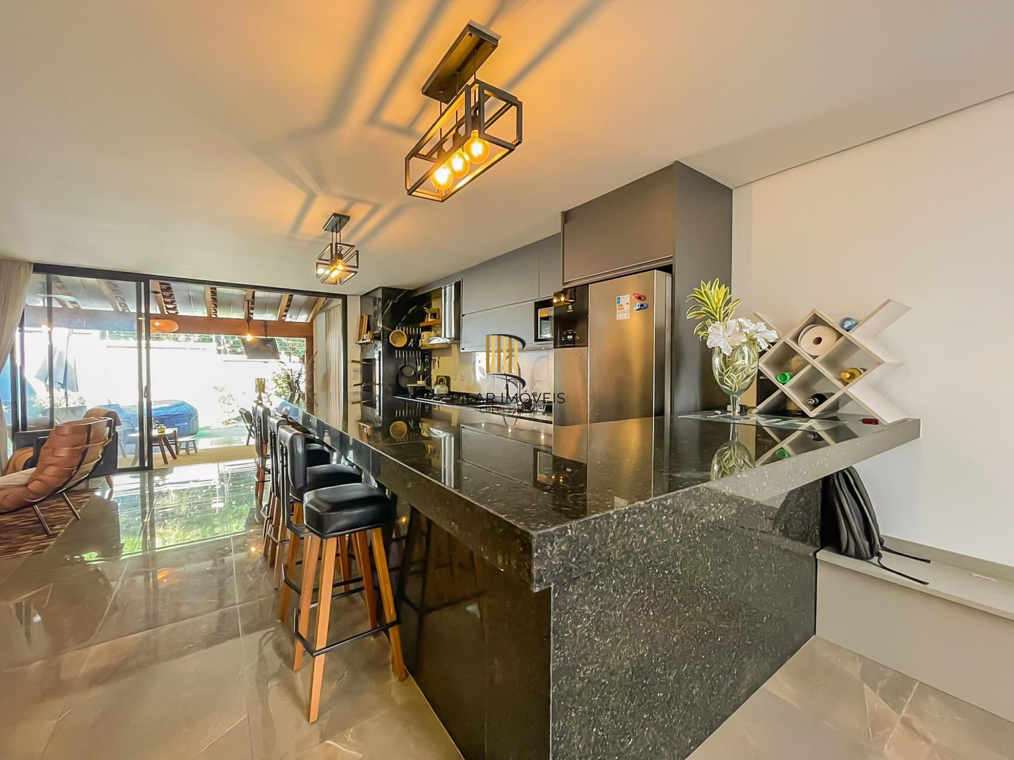 Sobrado 3 dormitórios em condomínio do residencial Lagos de Ipanema!