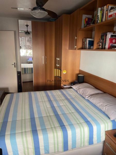 Apartamento em Porto Alegre, no bairro Cristal, com 3 dormitório(s), e 3 banheiros, à venda.