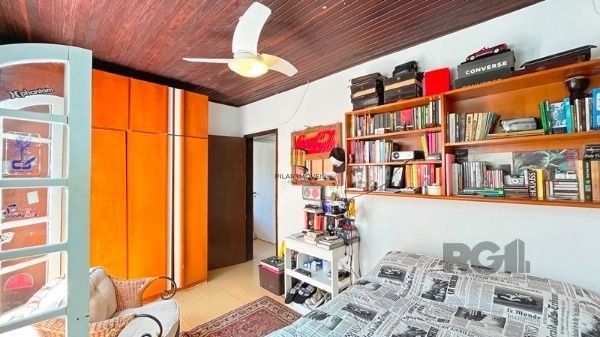 Casa 3 dormitórios no bairro Ipanema