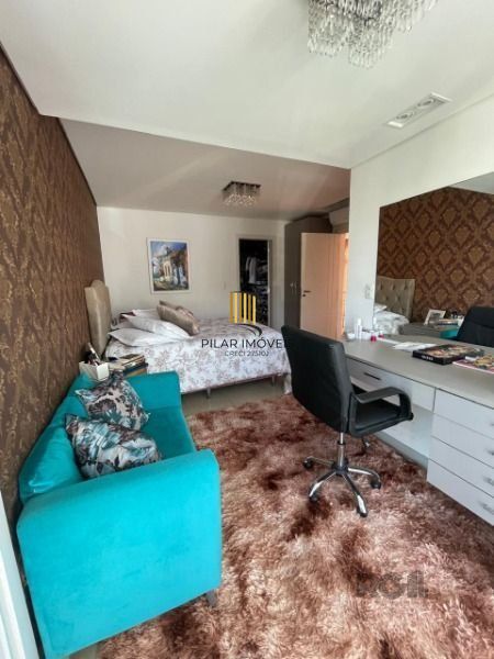 Casa Condominio em Porto Alegre, no bairro Jardim Carvalho, com 3 dormitório(s), à venda.