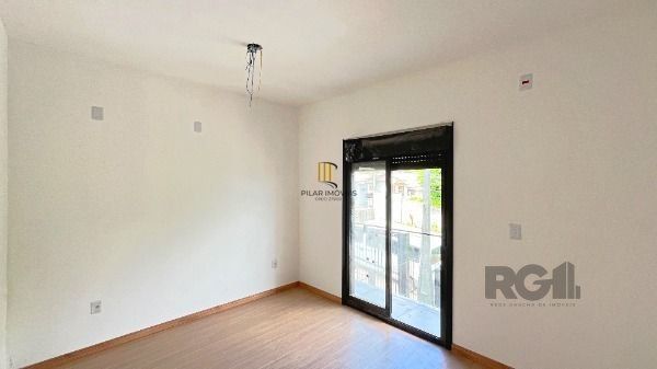 Casa de Condomínio 3 dormitórios no bairro Tristeza