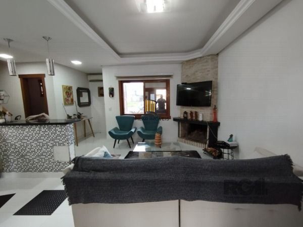 Casa 3 dormitórios no bairro Aberta dos Morros