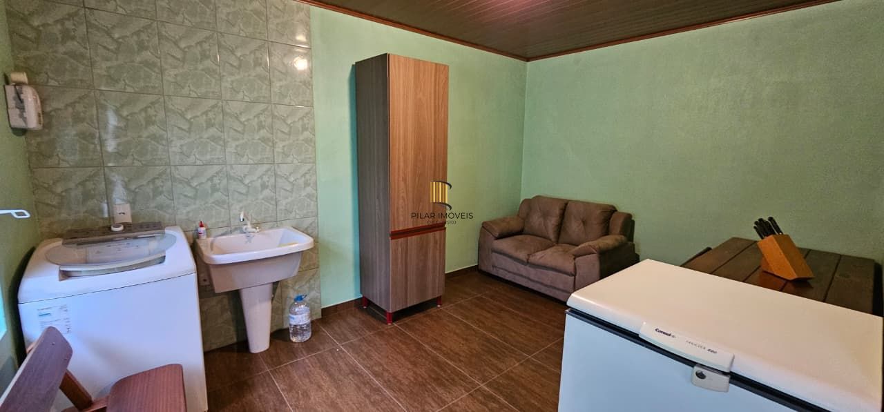 Excelente casa térrea zona sul de Porto Alegre, com 191m² - totalmente reformada