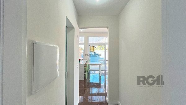 Casa Condominio em Porto Alegre, no bairro Hípica, com 3 dormitório(s), e 3 banheiros, à venda.
