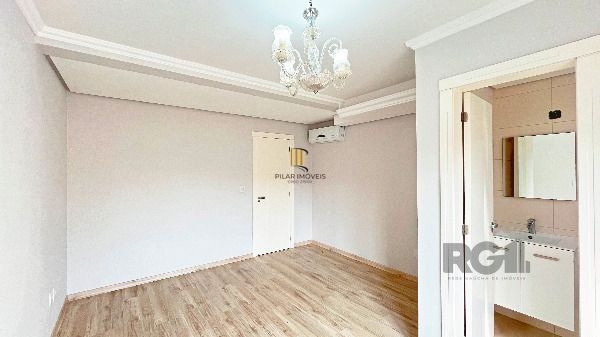 Casa para Venda - 166.54m², 3 dormitórios, sendo 3 suites, 2 vagas - Hípica