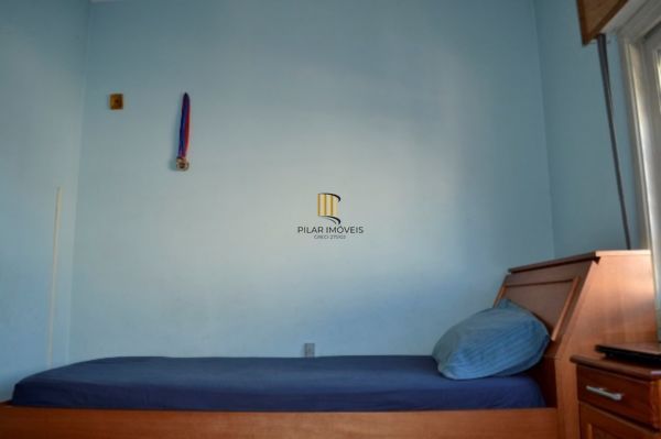 Apartamento em Porto Alegre, no bairro Cidade Baixa, com 2 dormitório(s), e 2 banheiros, à venda.