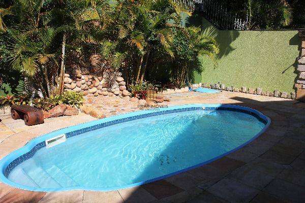 Casa para Venda - 740m², 5 dormitórios, sendo 5 suites, 5 vagas - Jardim Isabel