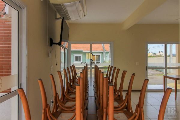 Casa de Condomínio 2 dormitórios no bairro Hípica