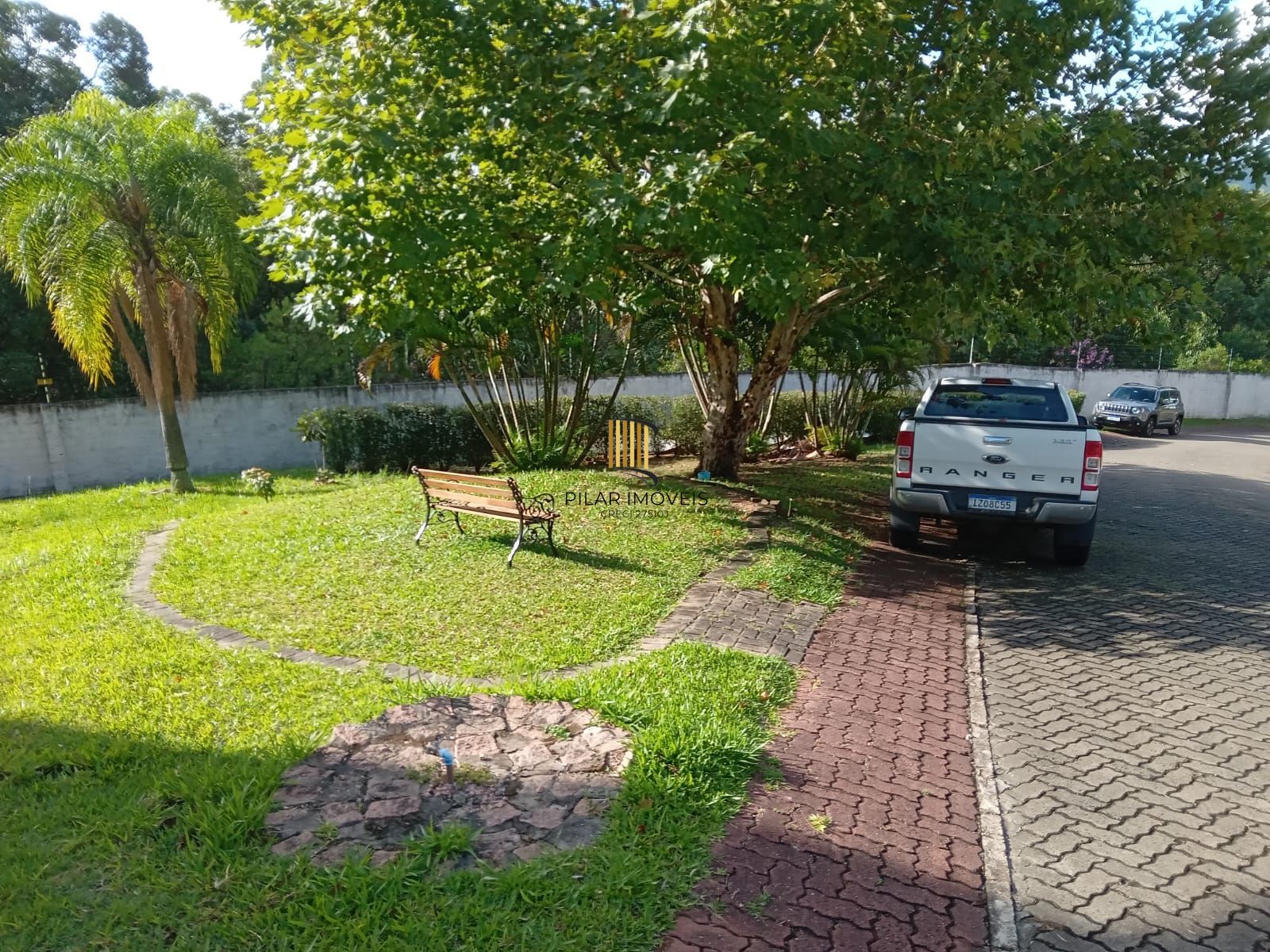 Terreno à venda em Condomínio Fechado