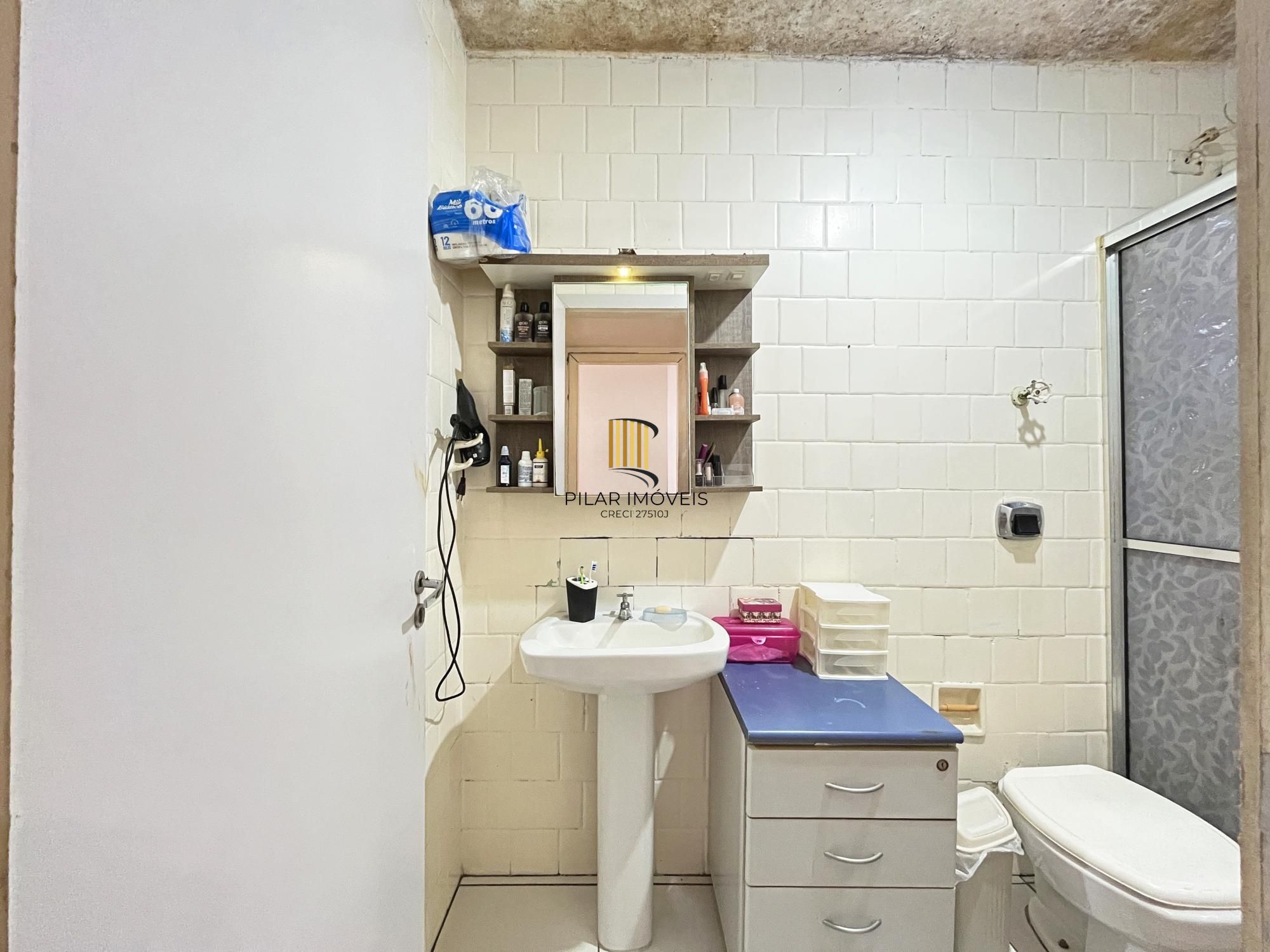 Apartamento 2 dormitórios no bairro Menino Deus
