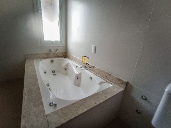 Casa para Venda - 253m², 3 dormitórios, sendo 3 suites, 2 vagas - Vila Assunção