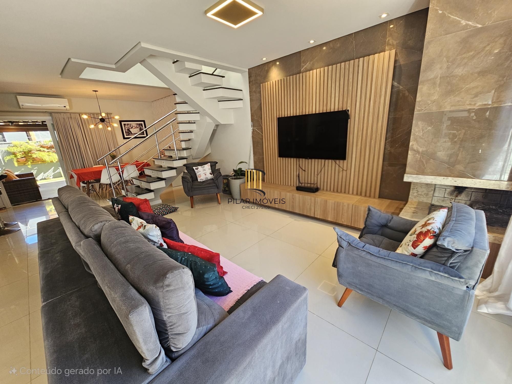 Casa de Condomínio 3 dormitórios no bairro Hípica