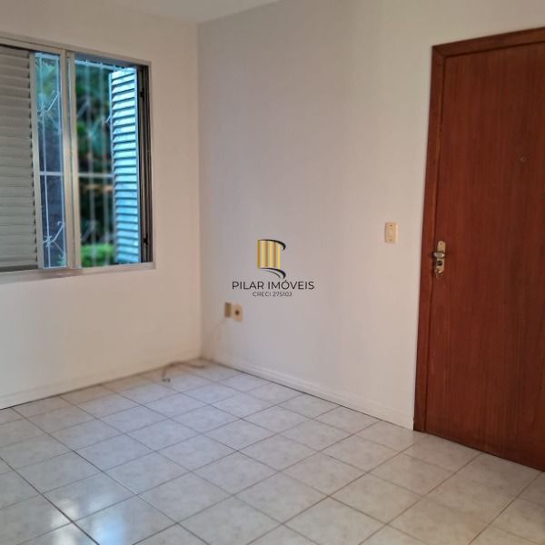 Apartamento em Porto Alegre, no bairro Santa Tereza, com 2 dormitório(s), e 2 banheiros, à venda.