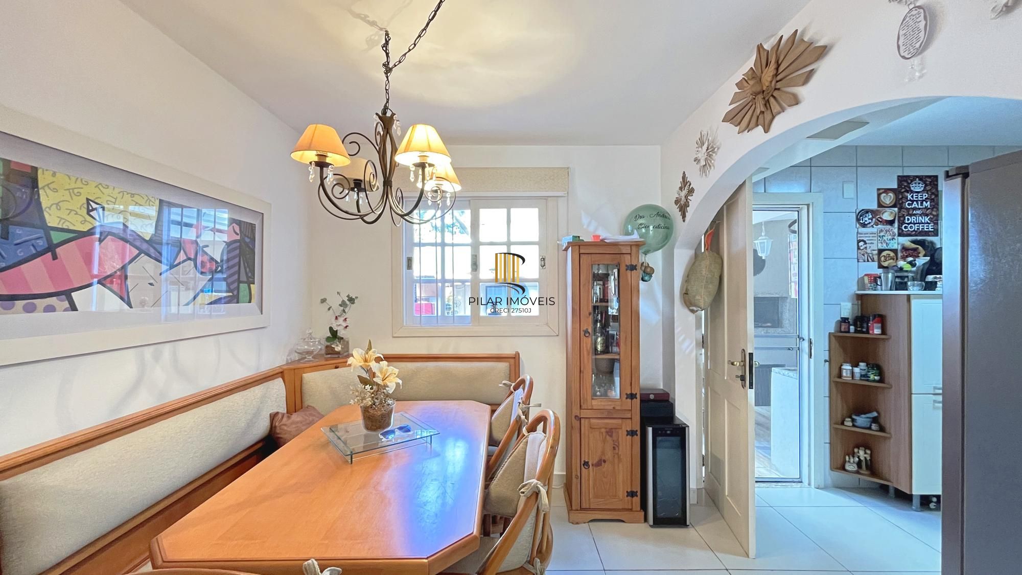 Casa de Condomínio 3 dormitórios no bairro Guarujá