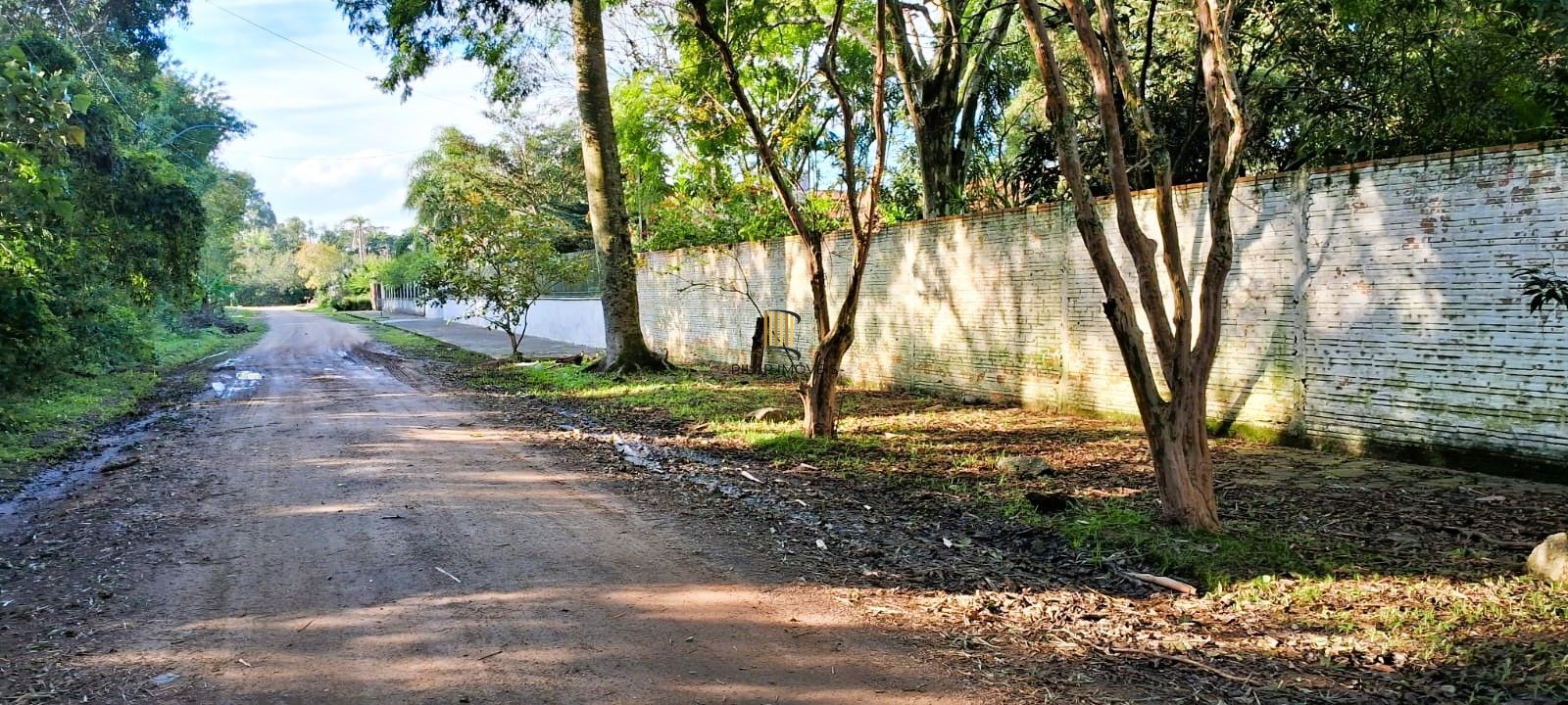 Terreno no bairro Chapéu do Sol