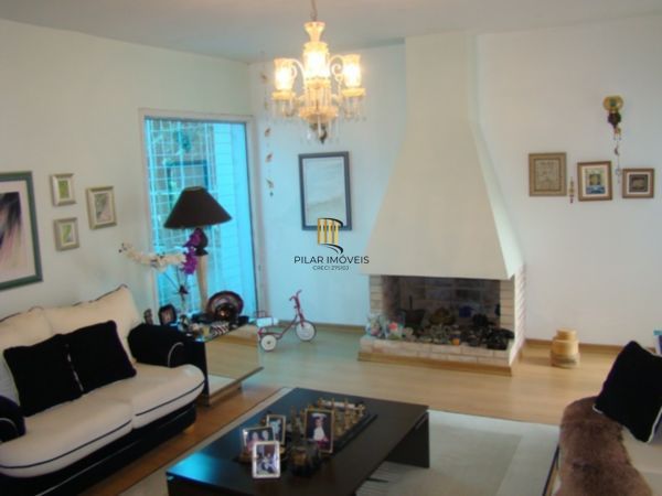 Casa para Venda - 181m², 3 dormitórios, sendo 1 suites, 2 vagas - Ipanema
