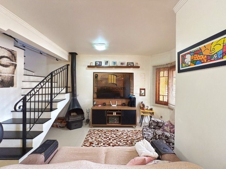 Casa de Condomínio 3 dormitórios no bairro Hípica