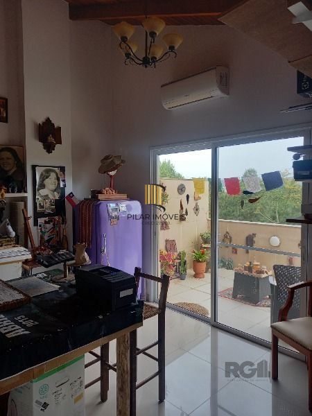 Apartamento em Porto Alegre, no bairro Cavalhada, com 2 dormitório(s), e 2 banheiros, à venda.