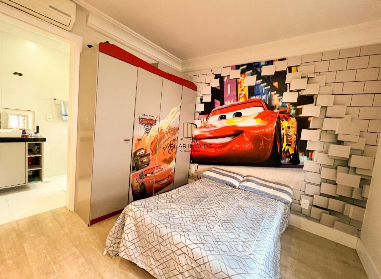 Casa em Condominio Residencial em Canela/RS - 5 dormitórios sendo 3 suítes