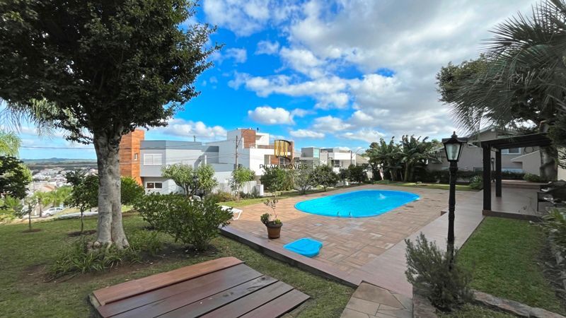 Altos do lago- 455 m² de área privativa, 3 d, 3 vagas , piscina , Linda e ampla casa em condomínio.