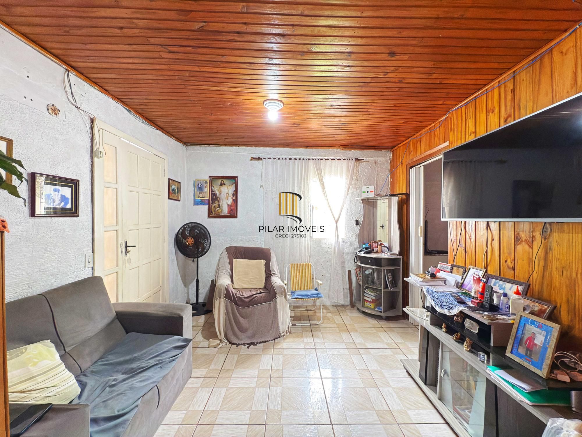 Casa 3 dormitórios no bairro Restinga