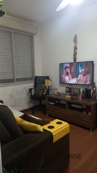 Apartamento em Porto Alegre, no bairro Cristal, com 1 dormitório(s), e 1 banheiros, à venda.
