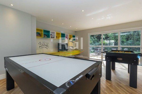 Casa Condominio para Venda - 191m², 3 dormitórios, sendo 1 suites, 2 vagas - Vila Nova