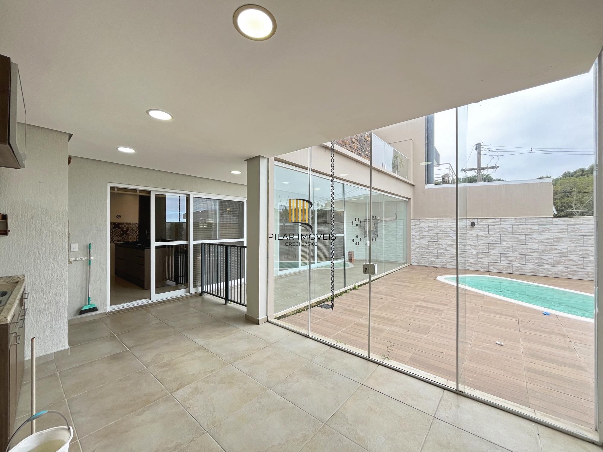 Casa de Condomínio 3 dormitórios no bairro Hípica