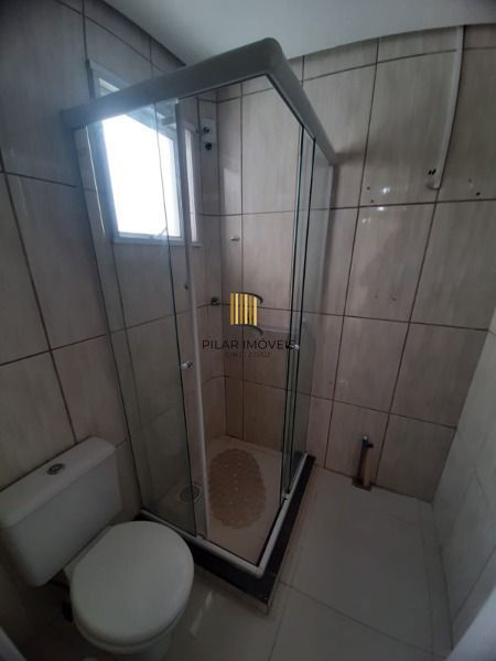 Apartamento em Porto Alegre, no bairro Vila Nova, com 2 dormitório(s), e 2 banheiros, à venda.