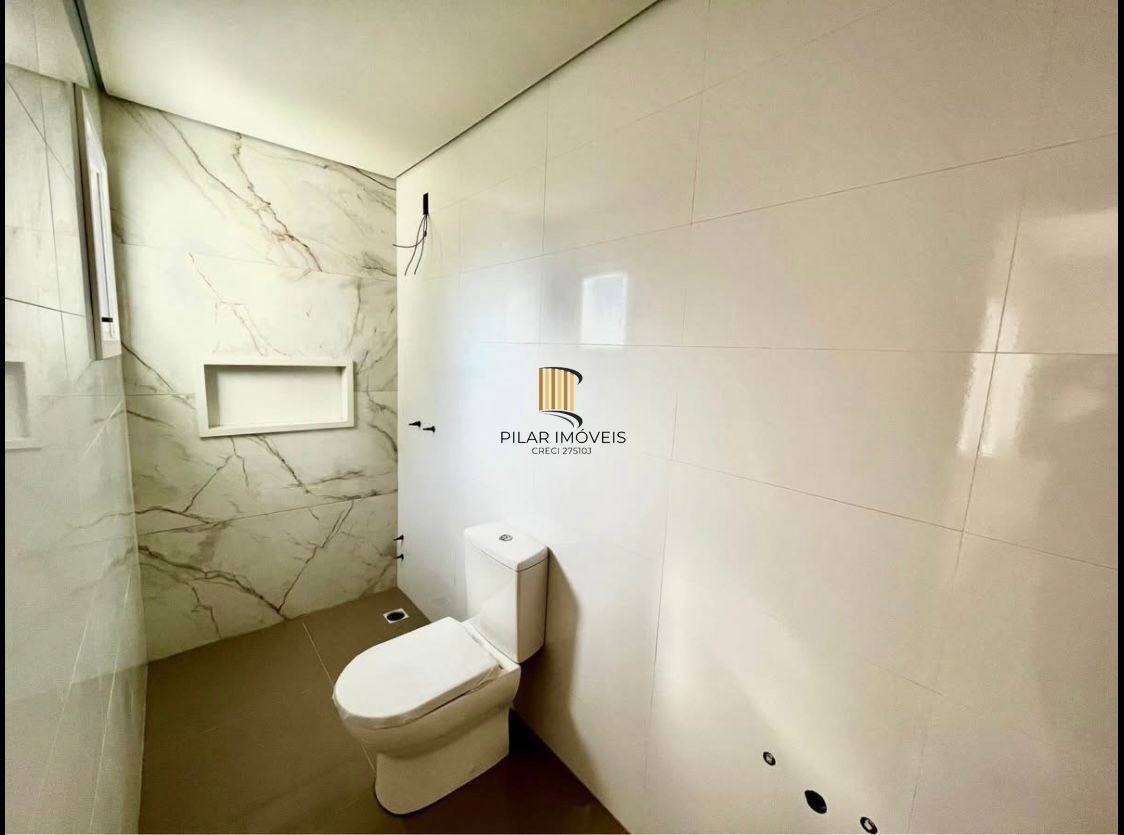 Casa de Condomínio 3 dormitórios no bairro Vila Nova