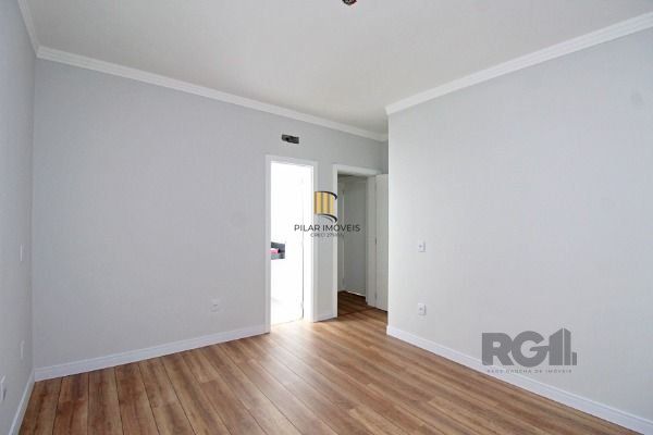 Casa Condominio em Porto Alegre, no bairro Aberta dos Morros, com 3 dormitório(s), e 3 banheiros, à venda.
