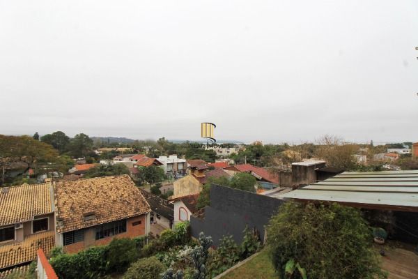 Casa para Venda - 300m², 3 dormitórios, sendo 1 suites, 2 vagas - Ipanema