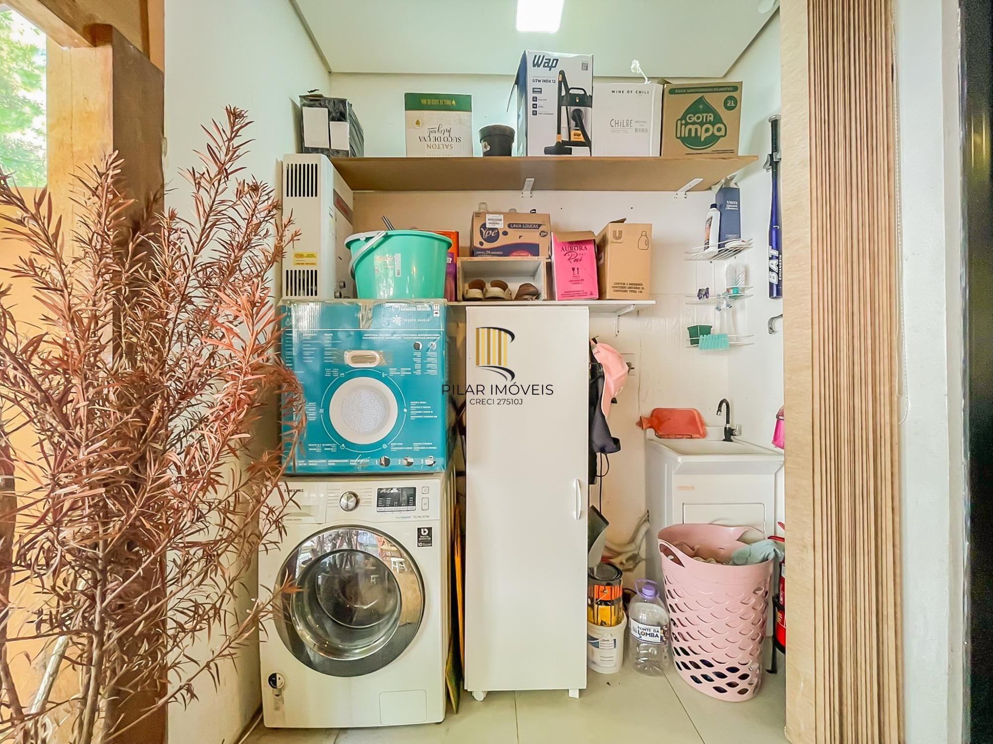 Sobrado 3 dormitórios em condomínio do residencial Lagos de Ipanema!