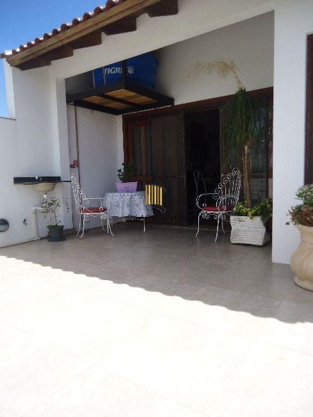 Casa para Venda - 177.93m², 3 dormitórios, sendo 1 suites, Hípica