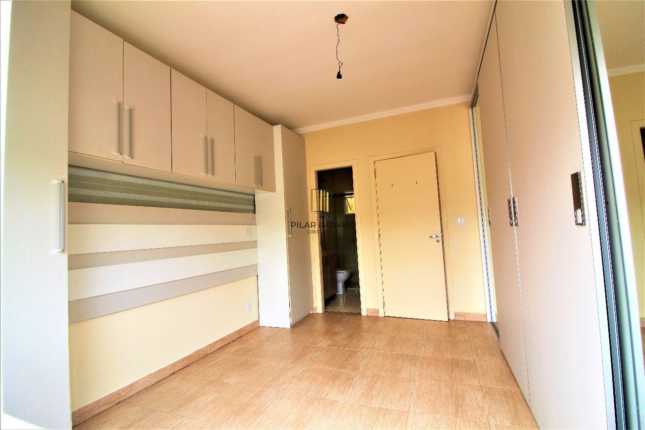 Casa 2 dormitórios no bairro Aberta dos Morros