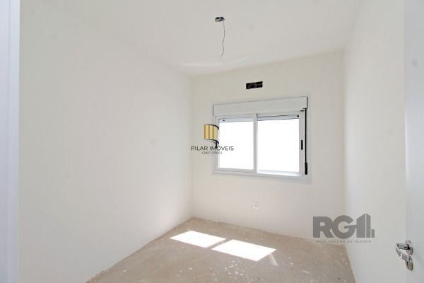Casa Condominio em Porto Alegre, no bairro Hípica, com 3 dormitório(s), e 3 banheiros, à venda.