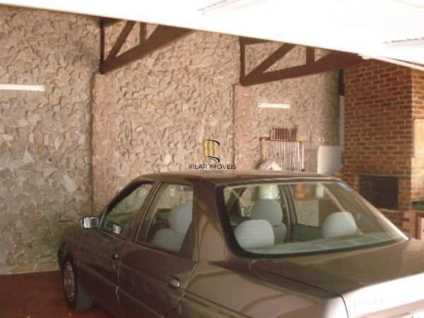 Casa para Venda - 280m², 3 dormitórios, sendo 1 suites, 2 vagas - Medianeira