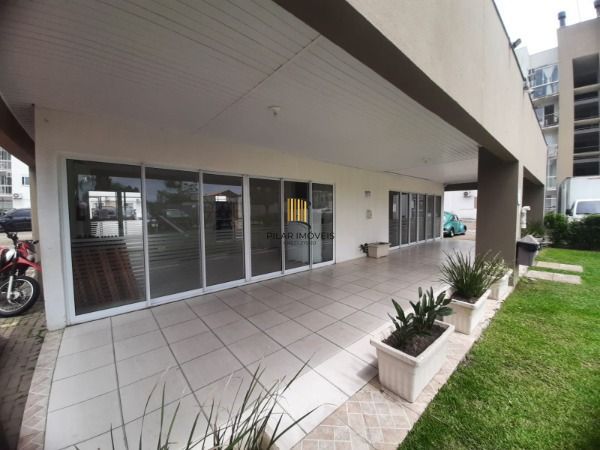 Apartamento em Porto Alegre, no bairro Vila Nova, com 2 dormitório(s), e 2 banheiros, à venda.