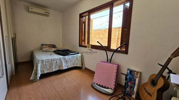 Casa Condominio para Venda - 110m², 3 dormitórios, sendo 1 suites, 1 vaga - Hípica