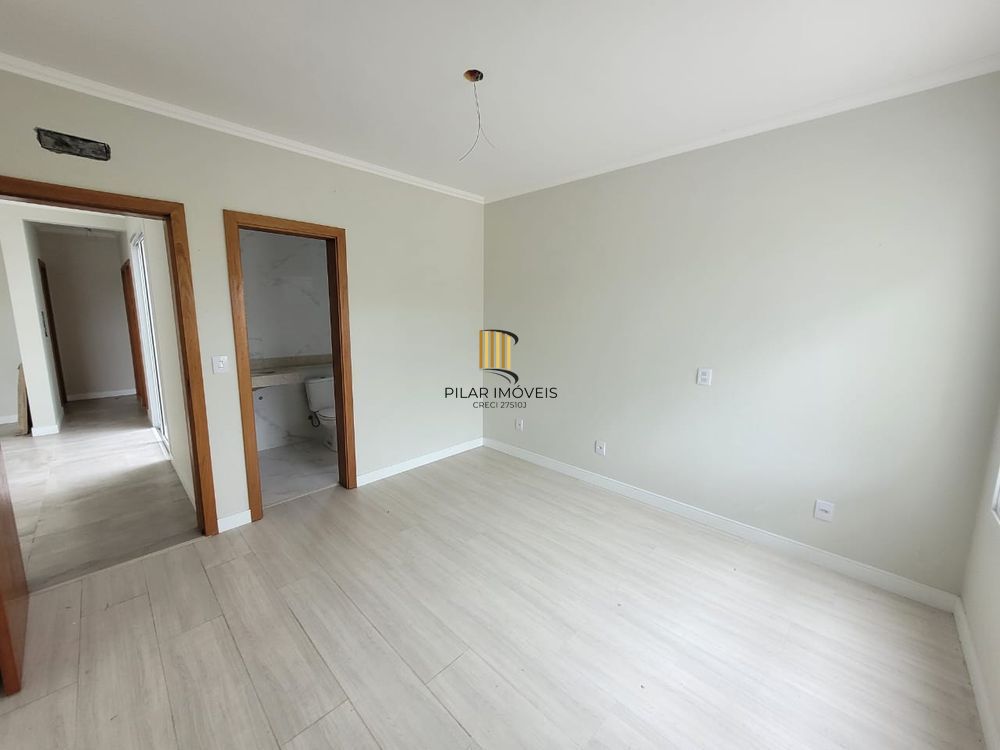 Casa para Venda - 99.9m², 3 dormitórios, sendo 1 suites, 2 vagas - Hípica
