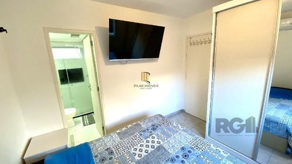 Apartamento em Porto Alegre, no bairro Cristal, com 1 dormitório(s), e 1 banheiros, à venda.