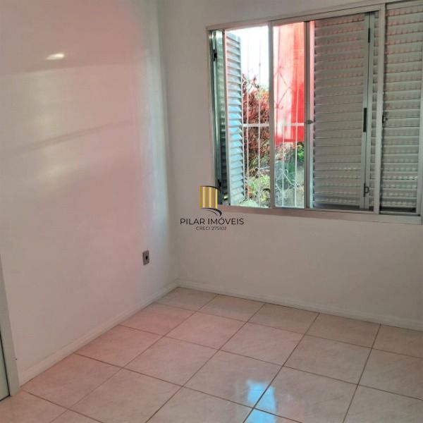 Apartamento em Porto Alegre, no bairro Santa Tereza, com 2 dormitório(s), e 2 banheiros, à venda.