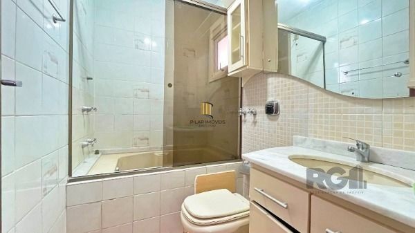 Casa para Venda - 206m², 3 dormitórios, sendo 1 suites, 4 vagas - Ipanema