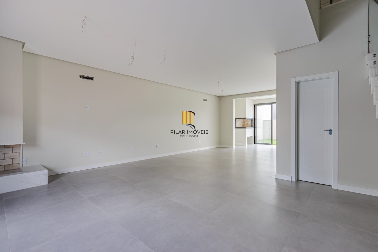 Sobrado  Condominio Amalffi com 03 suites - 180m² zona Sul de Porto Alegre