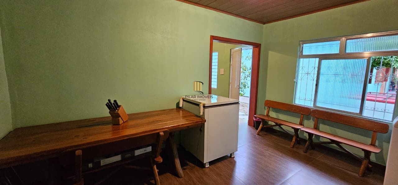 Excelente casa térrea zona sul de Porto Alegre, com 191m² - totalmente reformada