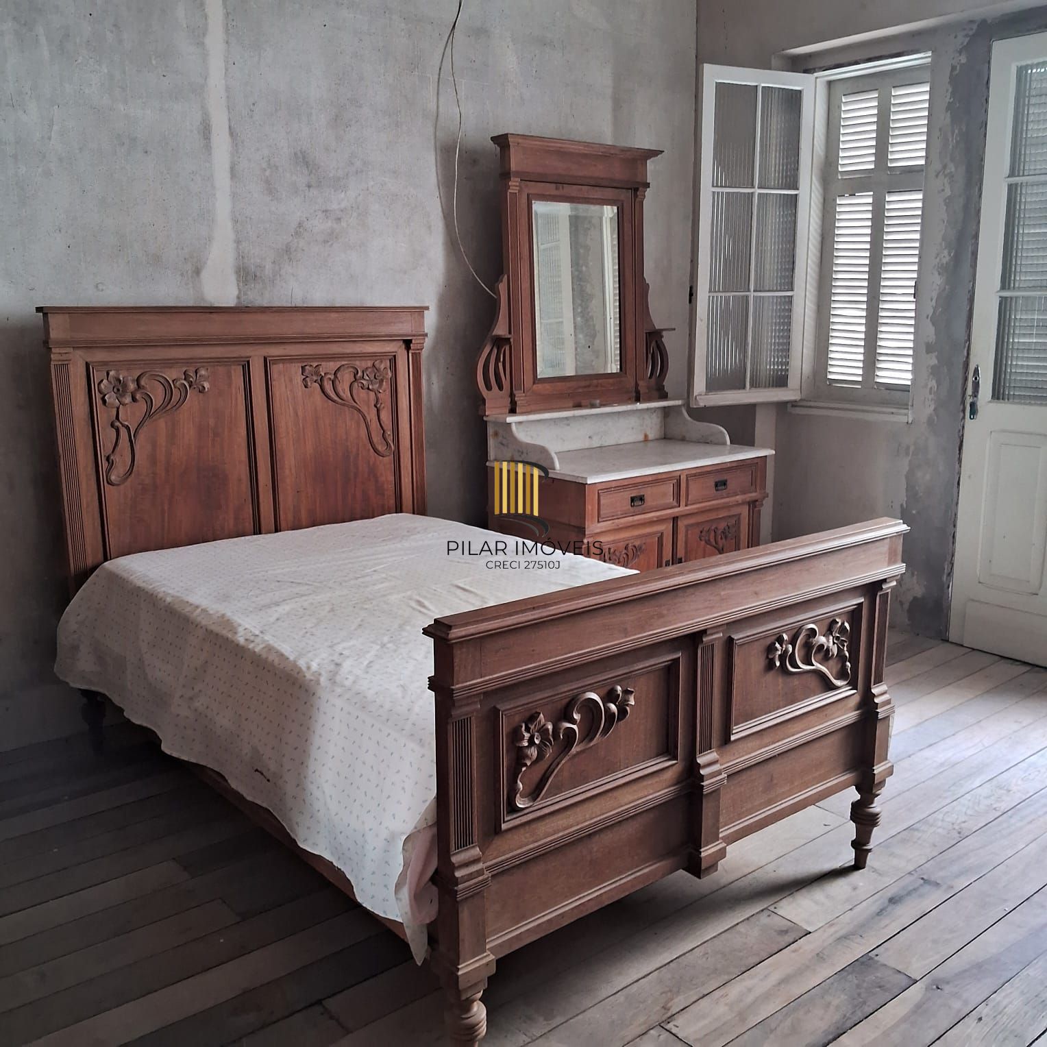 Casa 4 dormitórios no bairro Independência